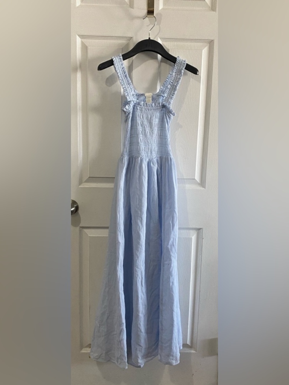 H&M Light Blue 100% Cotton Smocked Open Back Cutout Maxi Dress - Size XS EUC